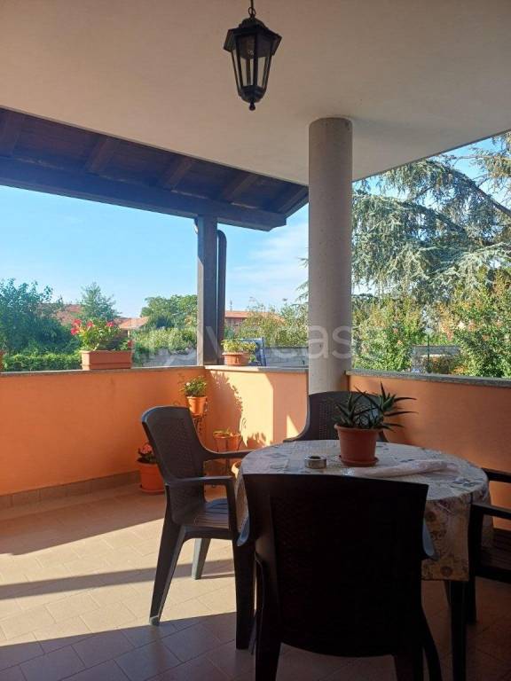 casa indipendente in vendita a Borgolavezzaro