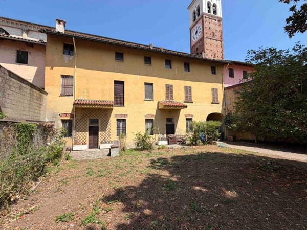 casa indipendente in vendita a Borgolavezzaro