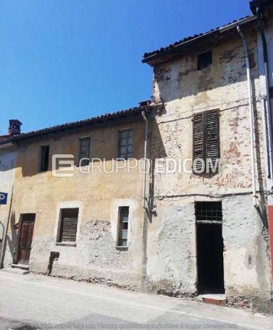 casa indipendente in vendita a Borgolavezzaro
