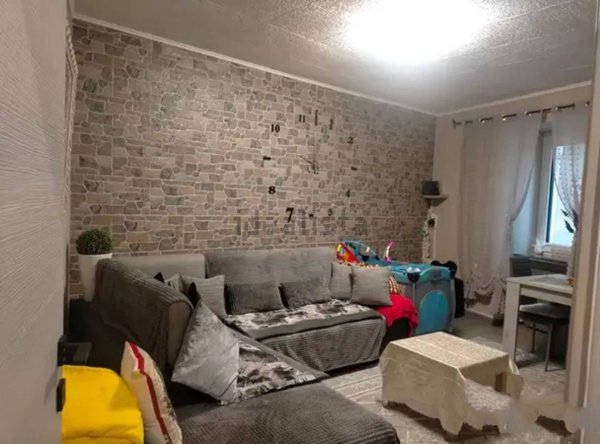 casa semindipendente in vendita a Borgomanero