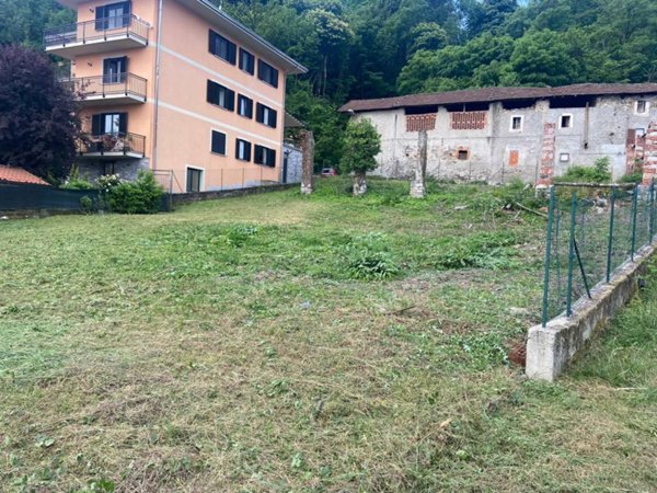terreno agricolo in vendita a Borgomanero