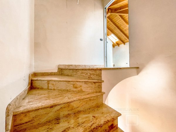 appartamento in vendita a Borgomanero