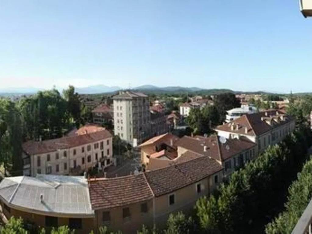 appartamento in vendita a Borgomanero