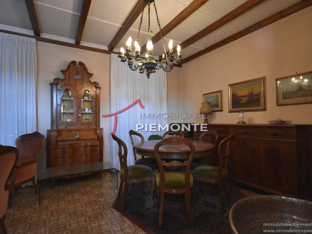 appartamento in vendita a Borgomanero