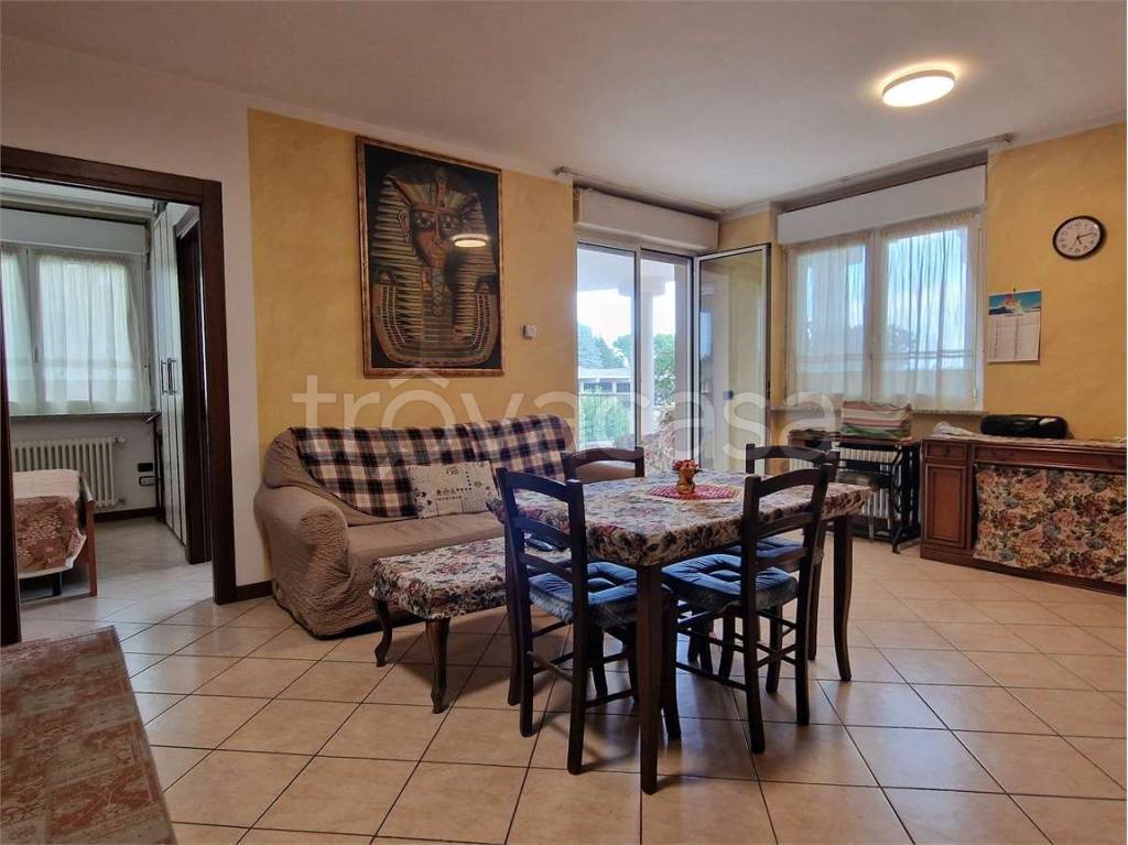 appartamento in vendita a Borgomanero