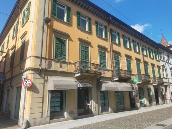 appartamento in vendita a Borgomanero