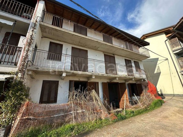 appartamento in vendita a Borgomanero