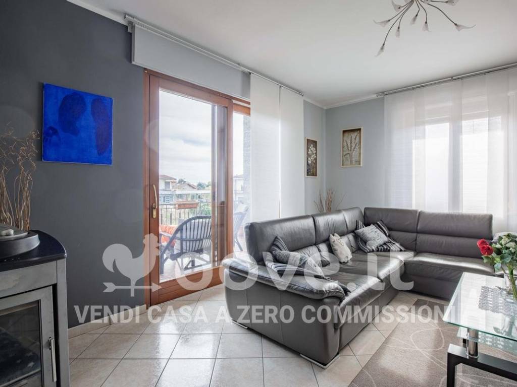 appartamento in vendita a Borgomanero