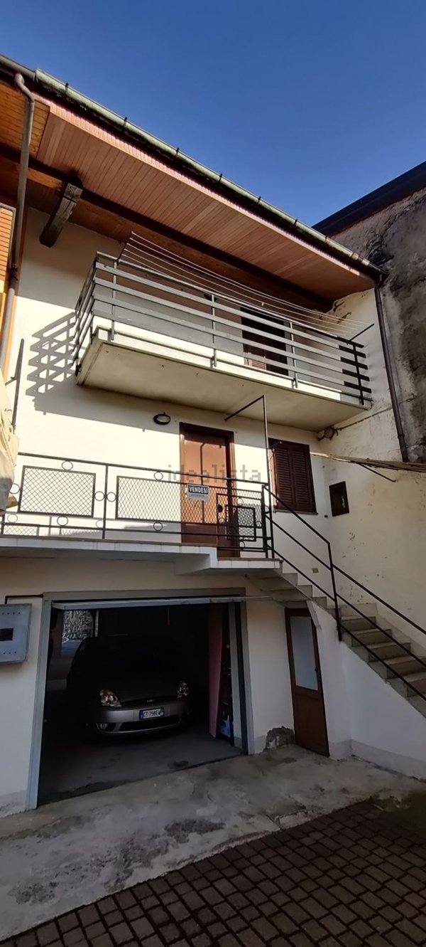 appartamento in vendita a Borgomanero