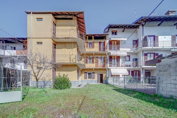 appartamento in vendita a Borgomanero