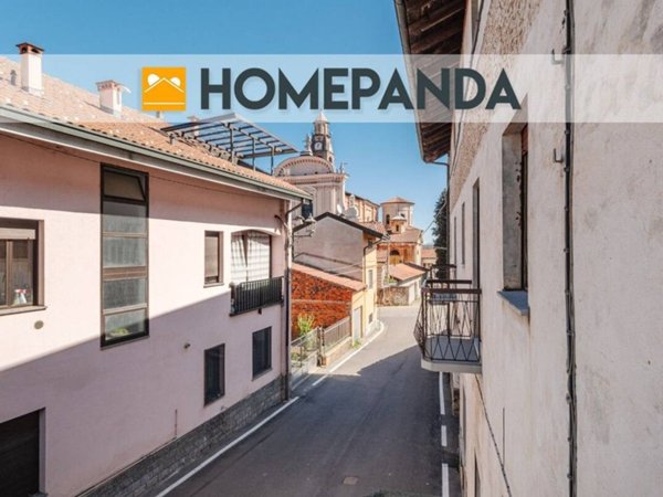 casa indipendente in vendita a Borgomanero
