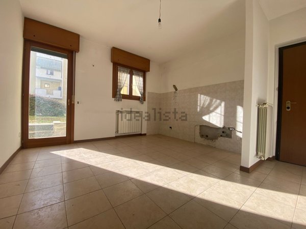 appartamento in vendita a Borgomanero in zona San Marco