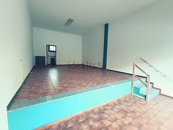 ufficio in vendita a Borgomanero