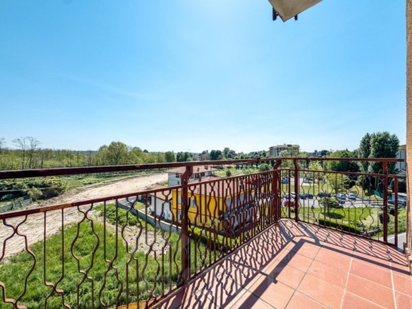 appartamento in vendita a Borgomanero