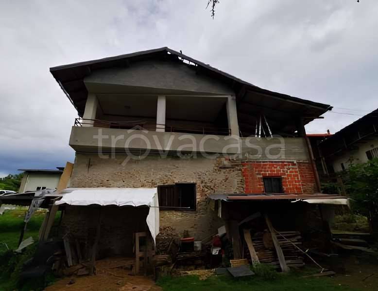 appartamento in vendita a Borgomanero