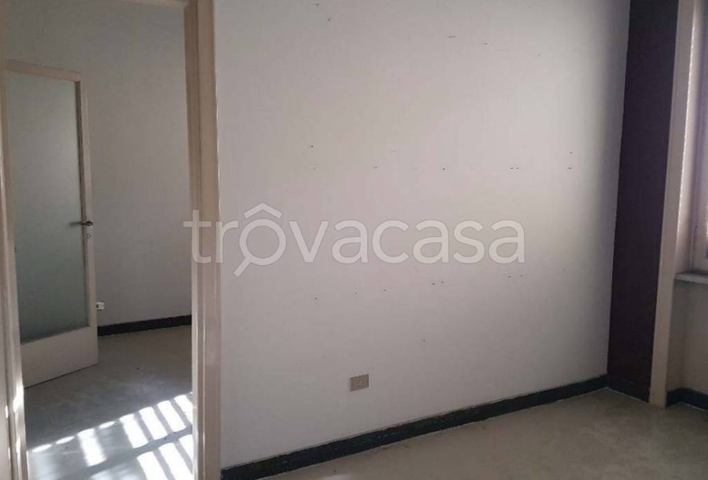 ufficio in vendita a Borgomanero
