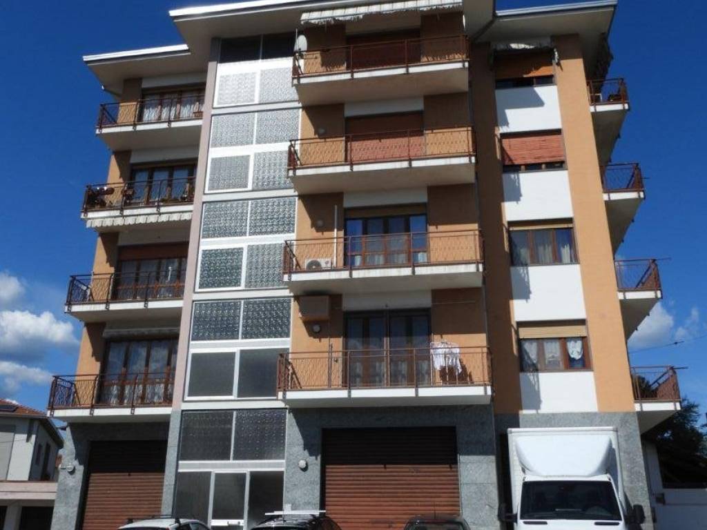 appartamento in vendita a Borgomanero
