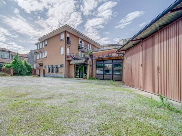 appartamento in vendita a Borgomanero