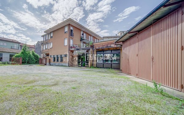 appartamento in vendita a Borgomanero