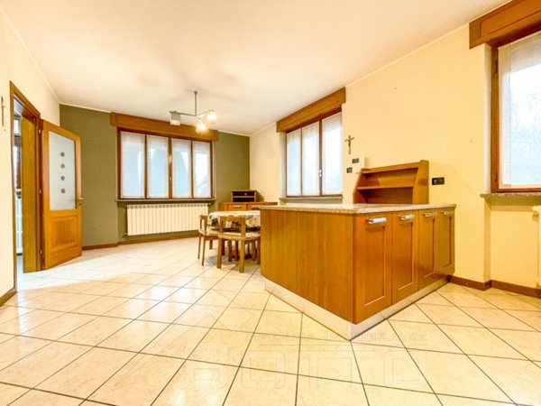 appartamento in vendita a Borgomanero