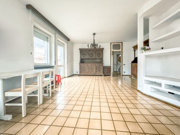 casa indipendente in vendita a Borgomanero