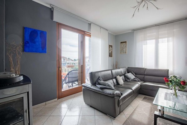 appartamento in vendita a Borgomanero