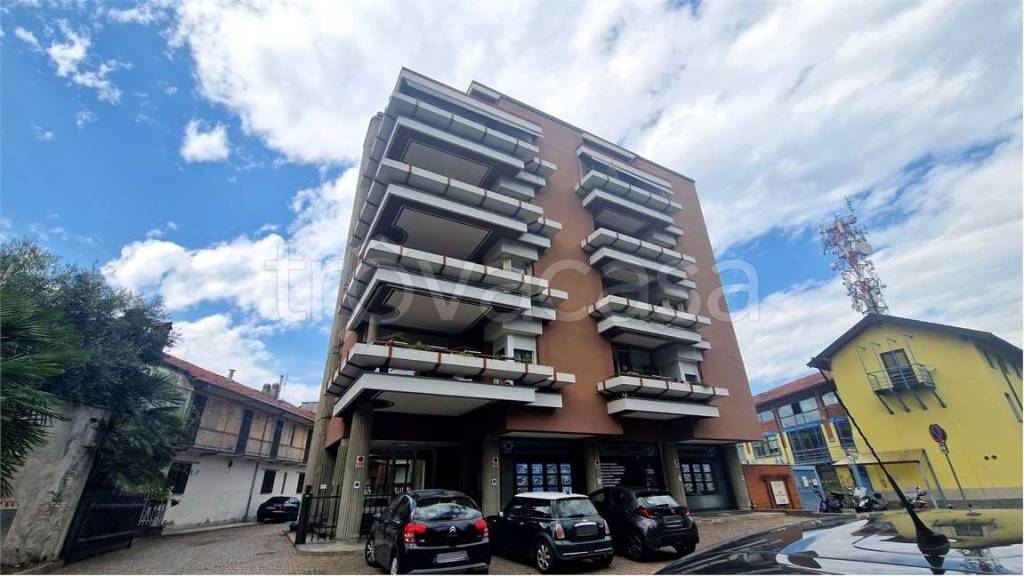 appartamento in vendita a Borgomanero