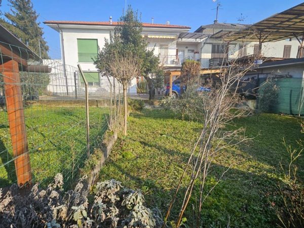 appartamento in vendita a Borgomanero