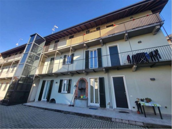 appartamento in vendita a Borgomanero
