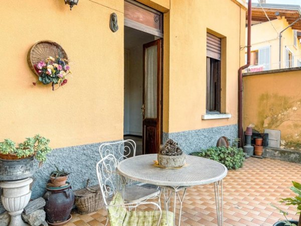 appartamento in vendita a Borgomanero