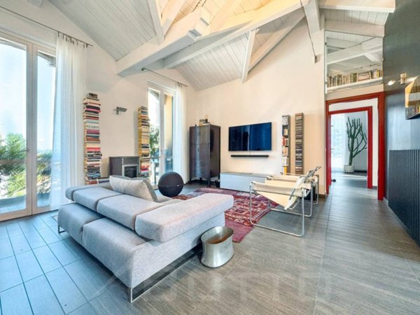 appartamento in vendita a Borgomanero