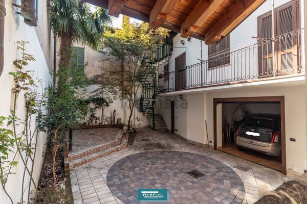 appartamento in vendita a Borgomanero