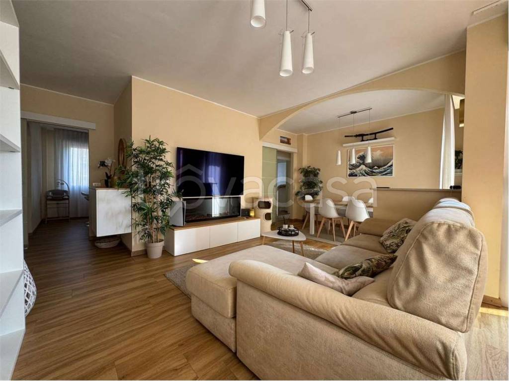 appartamento in vendita a Borgomanero