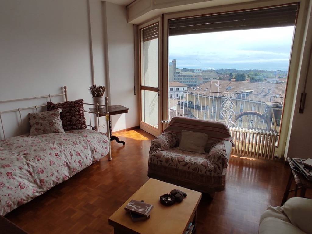 appartamento in vendita a Borgomanero