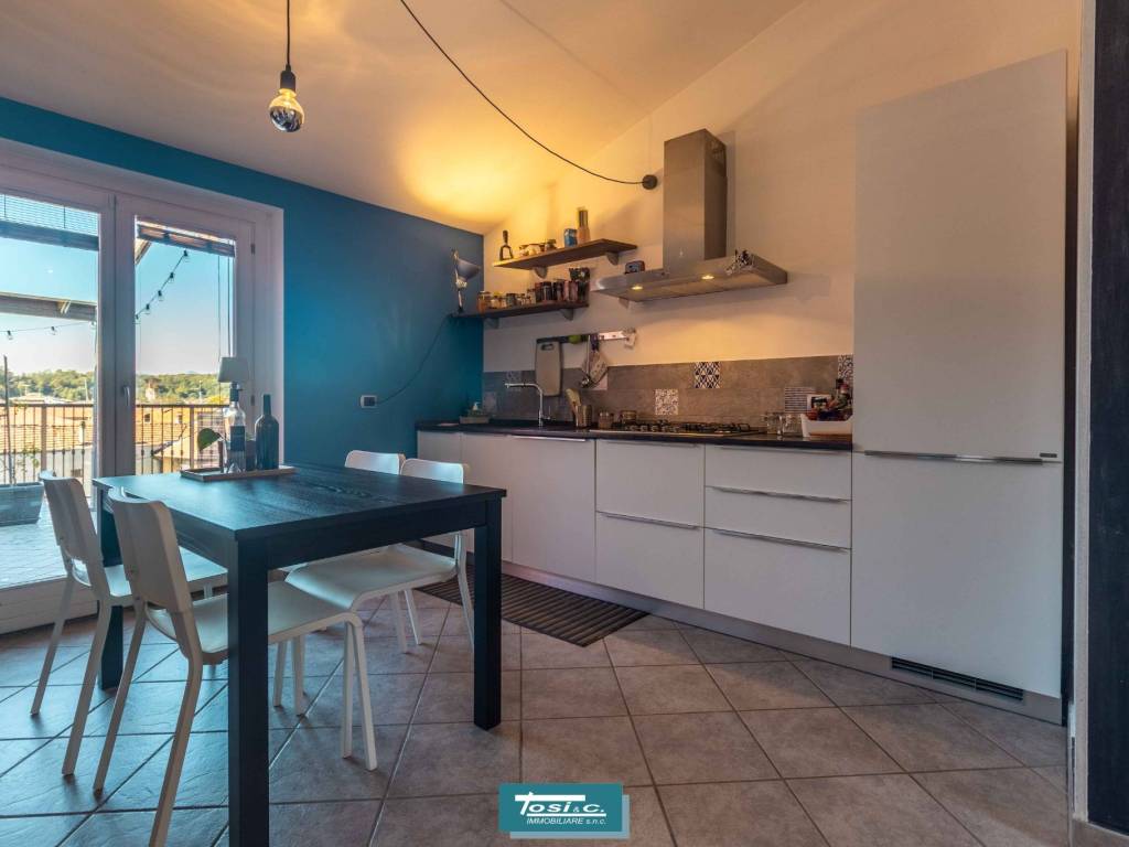 appartamento in vendita a Borgomanero