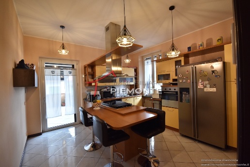 casa indipendente in vendita a Borgomanero