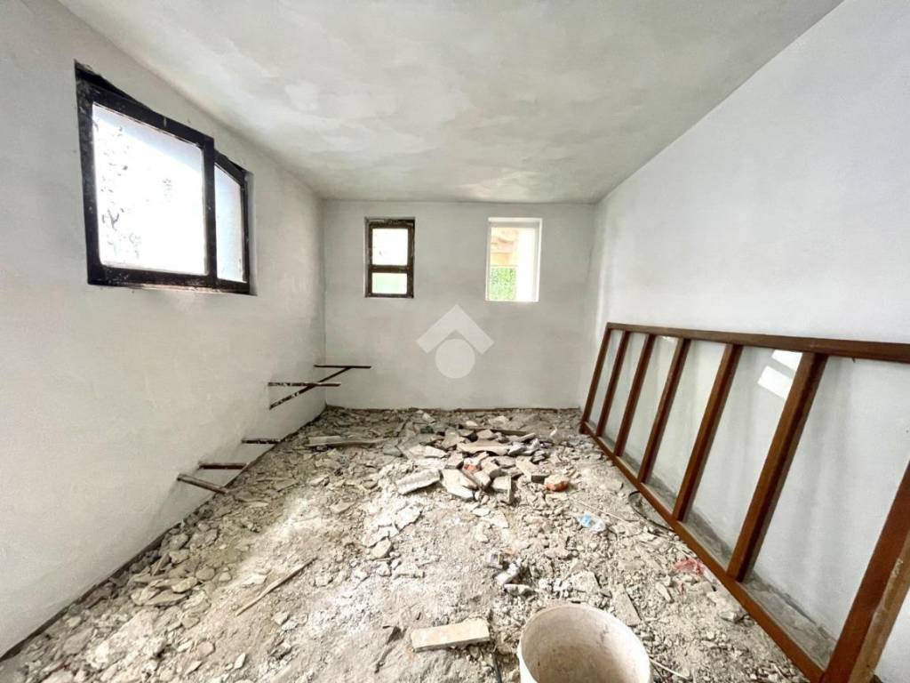 appartamento in vendita a Borgomanero