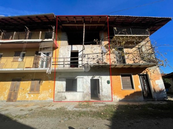 appartamento in vendita a Borgomanero in zona San Marco