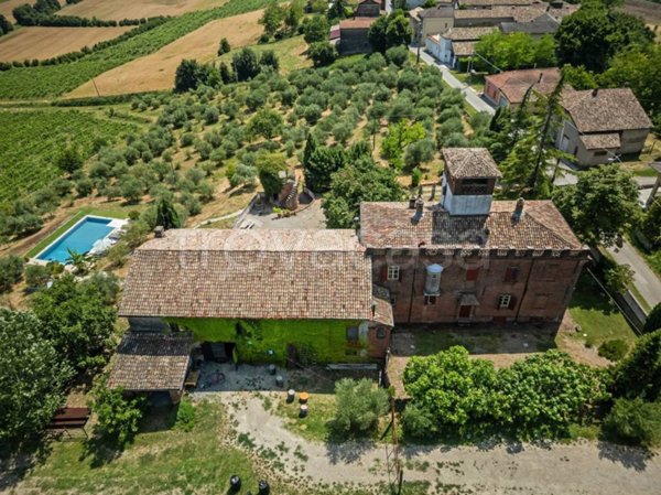 casa indipendente in vendita a Borgomanero