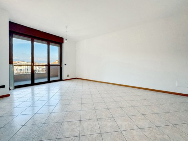 appartamento in vendita a Borgomanero