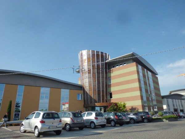 ufficio in vendita a Borgomanero