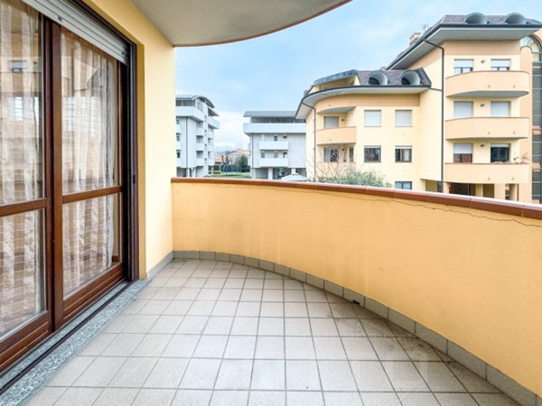 appartamento in vendita a Borgomanero