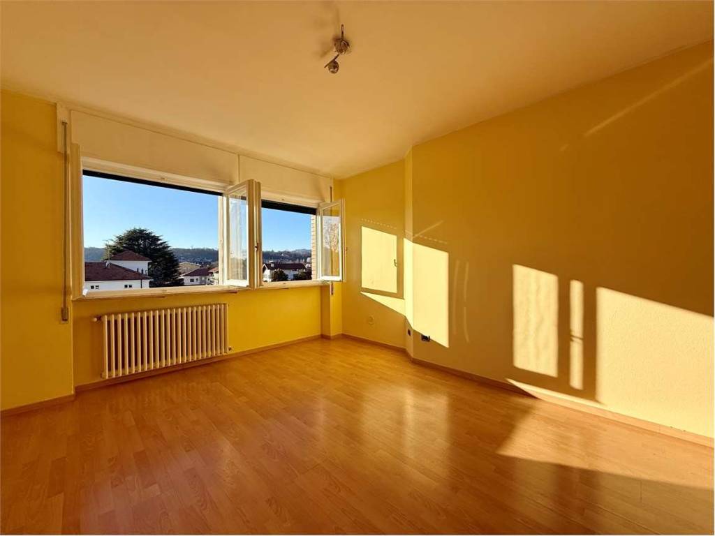 appartamento in vendita a Borgomanero