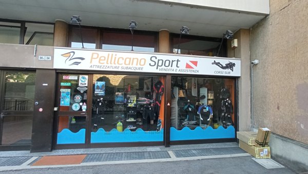 negozio in vendita a Borgomanero