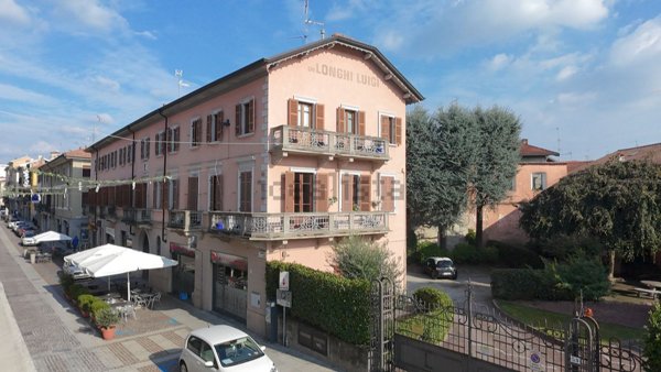 appartamento in vendita a Borgomanero