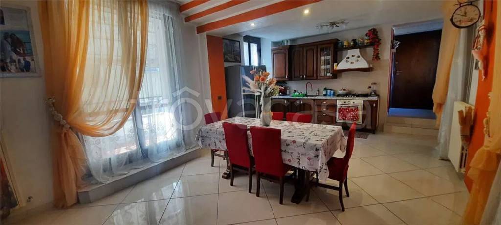 appartamento in vendita a Borgomanero