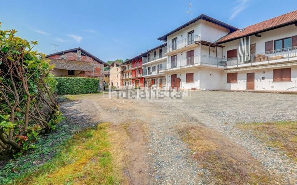 appartamento in vendita a Borgomanero