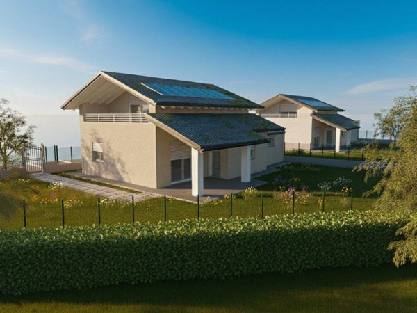 casa indipendente in vendita a Borgomanero