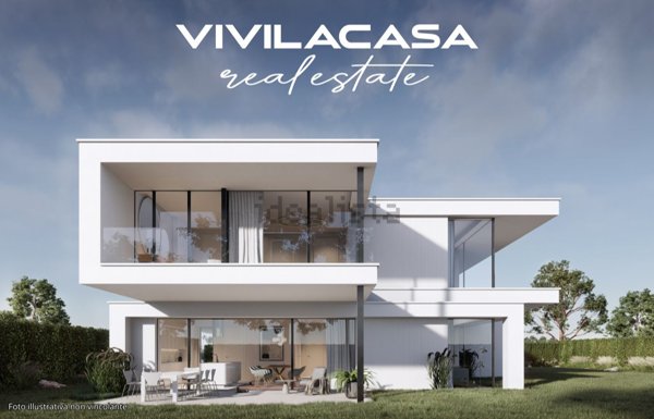 casa indipendente in vendita a Borgomanero