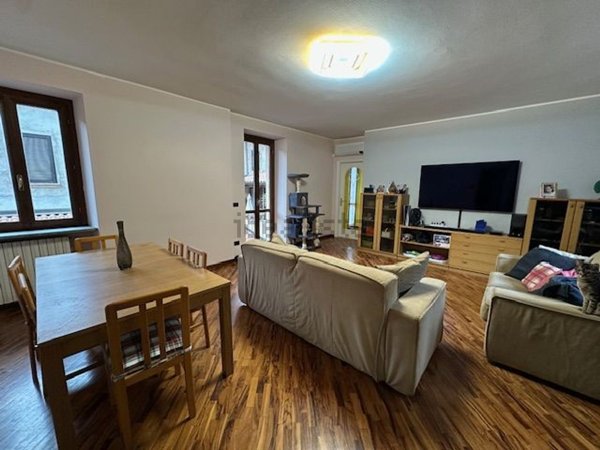 appartamento in vendita a Borgomanero